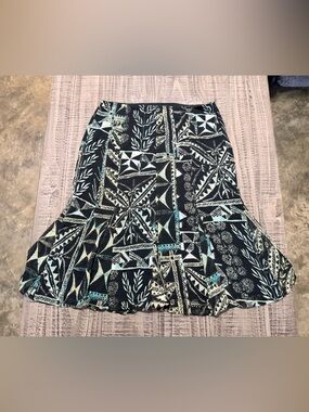 Black & Teal Geometric Print Flowy Top
